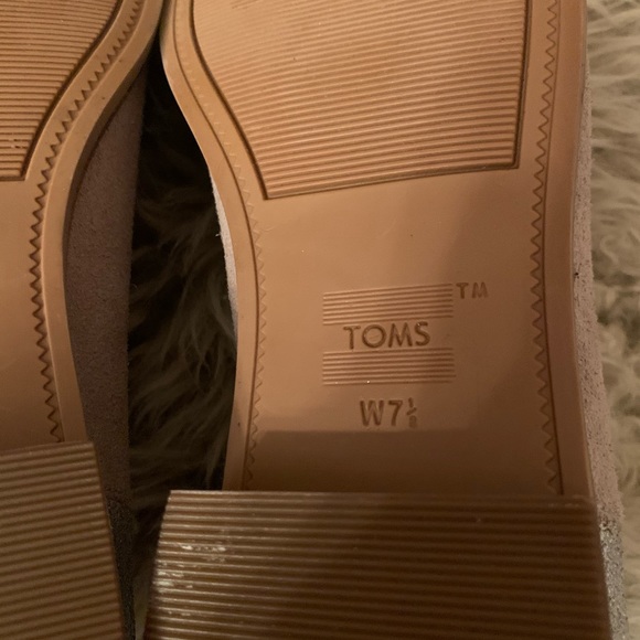 Toms Women's Ella Desert Taupe Suede boots - Picture 13 of 14